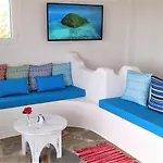 Aspra Chomata Karystos (Evia)