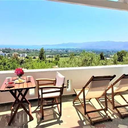 Feriehus Aspra Chomata Karystos (Evia)